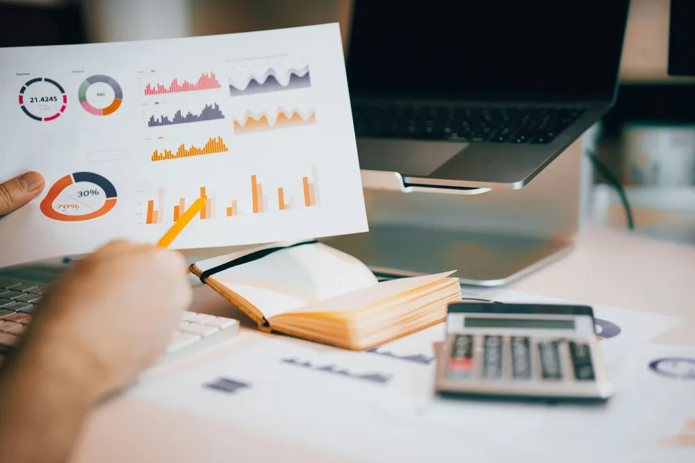 service-charts-calculator.webp
